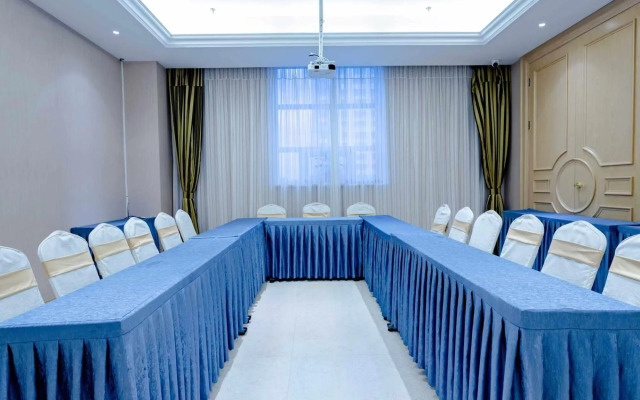 Vienna International Hotel (Baoding Yuhua Road Branch)