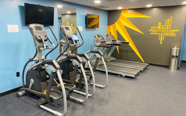 La Quinta Inn & Suites Clarksville