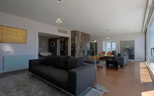 Portuguese Living Chiado Penthouse