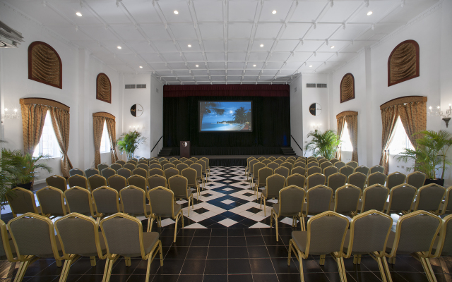 Half Moon Hotel