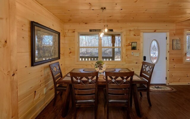 Alpine Pool Lodge Holiday home 2
