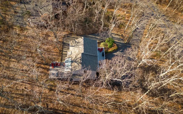 Wintergreen Retreat Jacuzzi Sauna dog Friendly