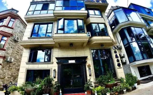 Xiangshan Yunjuan Yunshu Homestay