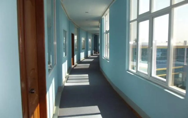 Famous Parami Hotel