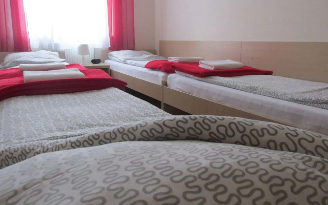 Hostel Euro-Room