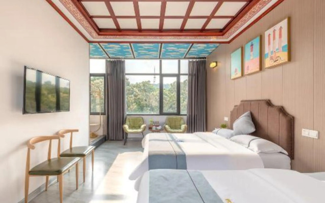 Hanshui·Semi-Hidden Mijing Inn Chaozhou Arch Street