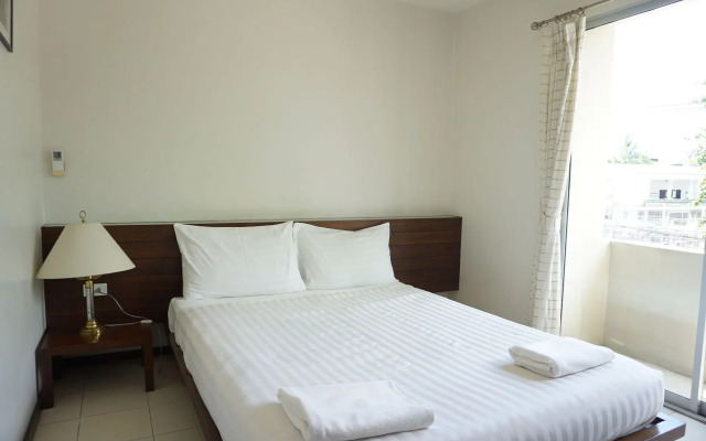 Le Ranong Bistro and Guesthouse