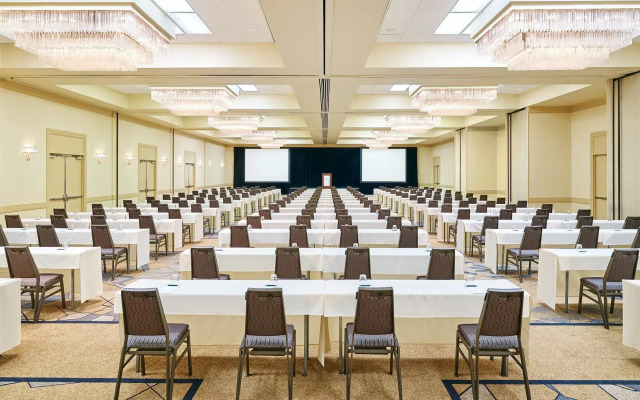 Sheraton Baltimore North Hotel