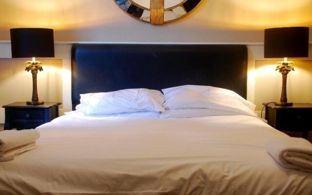 The Metropole