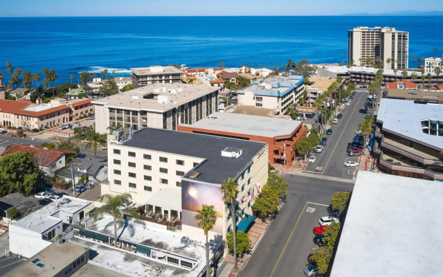 Empress Hotel of La Jolla