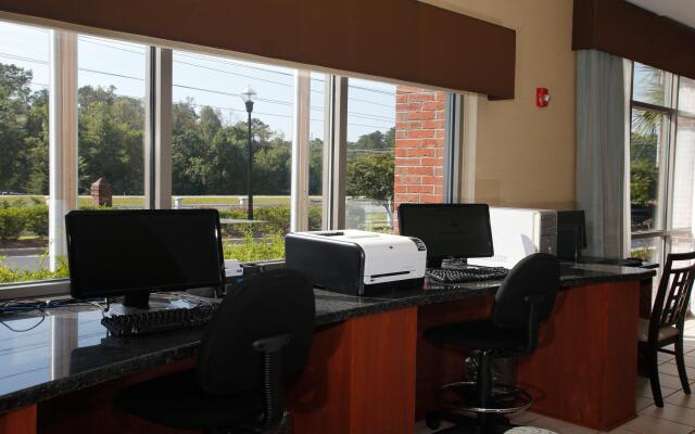 Holiday Inn Express Leland - Wilmington Area by IHG
