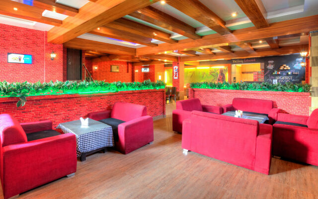 Treebo Shivam Inn Near Singapore Mall
