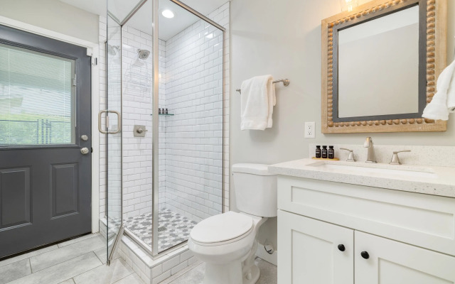 White Agate by Avantstay Pool + Playground