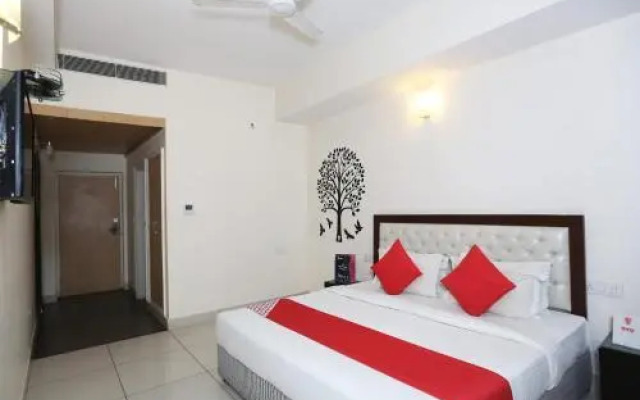 Yellow Sapphire By OYO Rooms