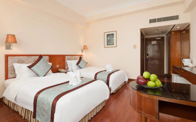 Xinyuan Hot Spring Hotel