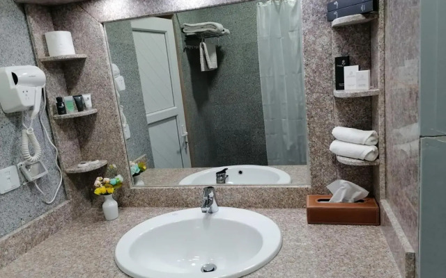 Sama Hotel