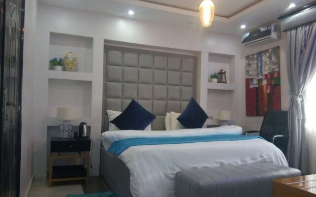 Kings & Queens Hotel