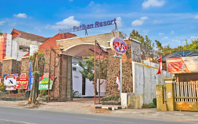 Trisna Patihan Resort