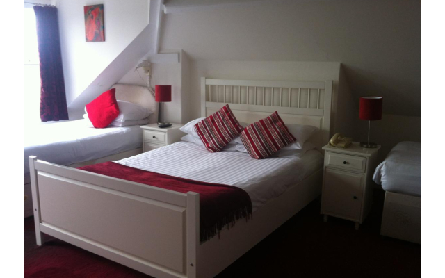 Wentworth House Hotel