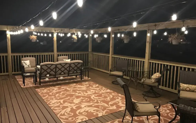 Davie School Inn