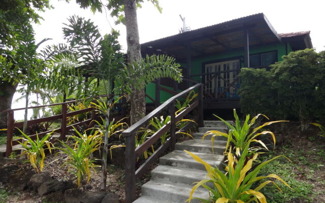 Va-i-moana Seaside Lodge