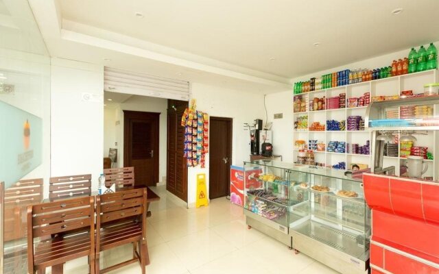 OYO 26990 Hotel Ivory Grande