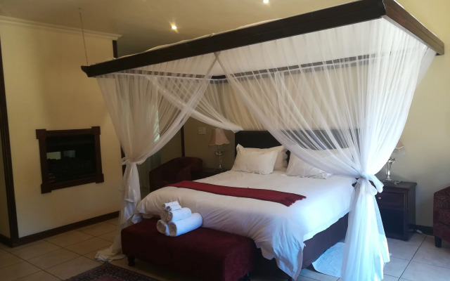 The Moon and Sixpence Garden Guest House