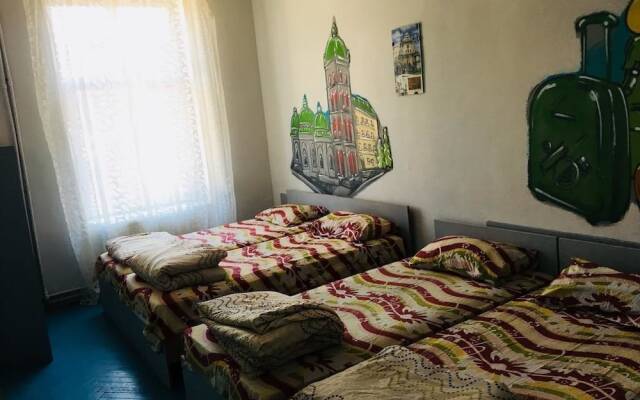 Mister Econom Hotel - Hostel