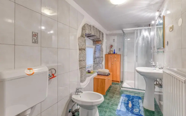 Countryside House Gal