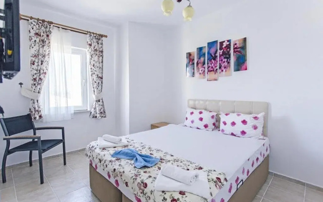 Hill Boutique Hotel