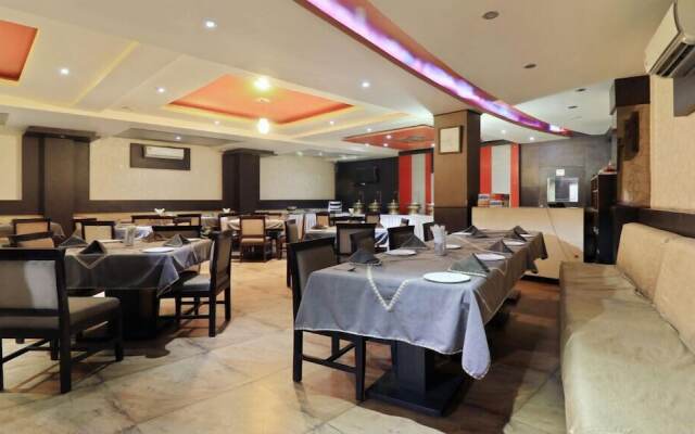 Jypore Saffron Inn & Suites