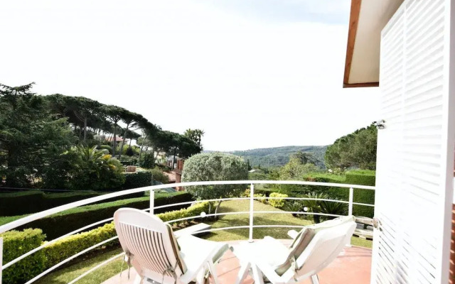 HomeHolidaysRentals Palmeras House - Costa Barcelona