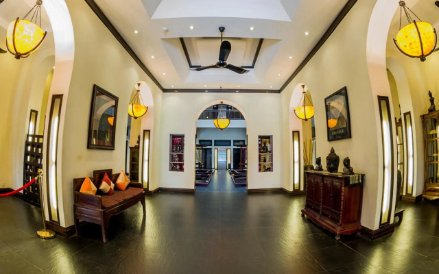 Treasure Oasis Hotel