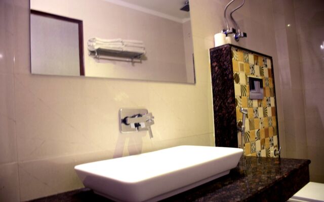 FabHotel Star Delhi Airport