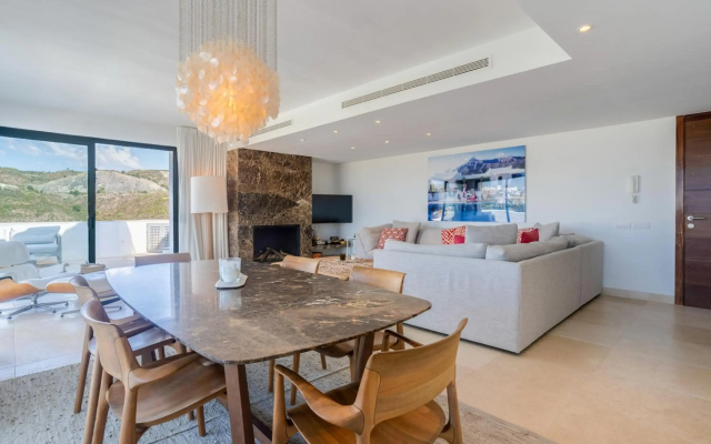 Duplex penthouse with 3 bedrooms