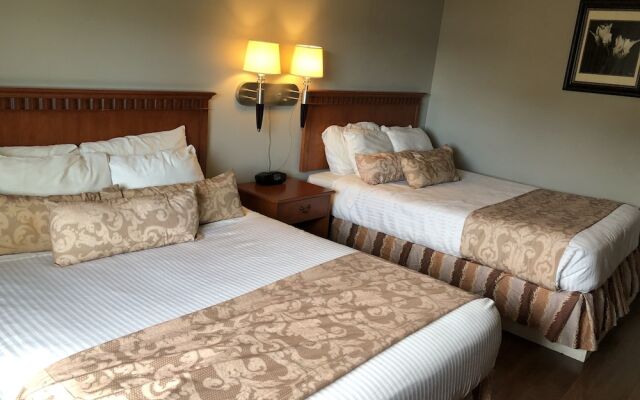 Harbourside Inn
