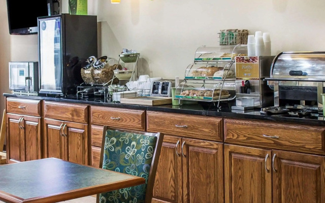 Quality Inn Manitowoc