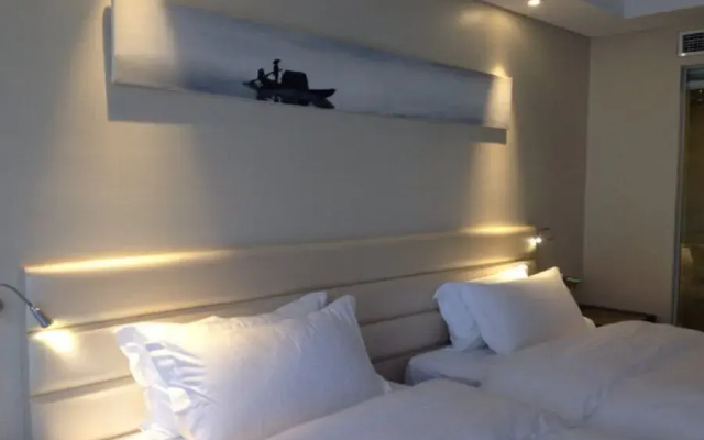 Chongqing Hechuan Wenyue (France) Resort Hotel