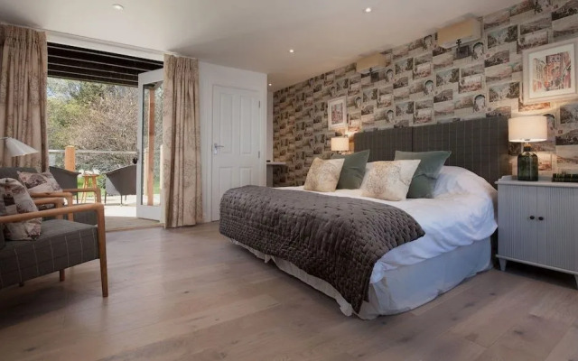 Mill End Hotel