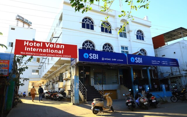 Hotel Velan International