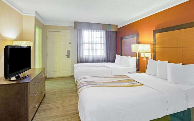 La Quinta Inn by Wyndham Victoria