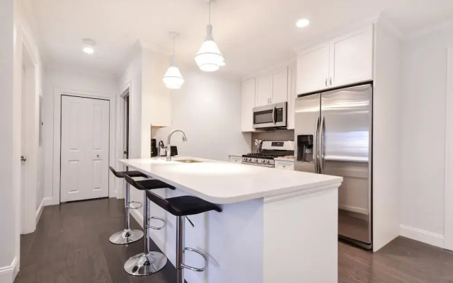 Global Luxury Suites at South Boston