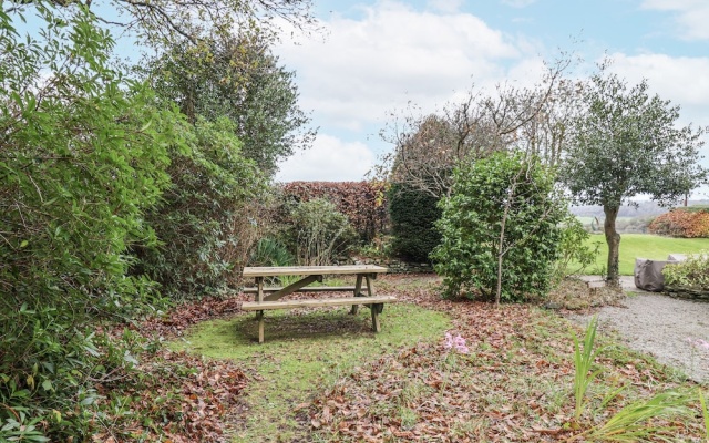 Flagstaff Cottage