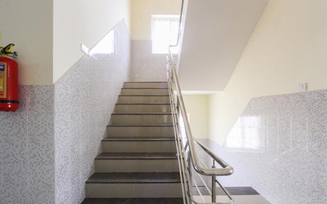 OYO Flagship 46112 Nest Residency