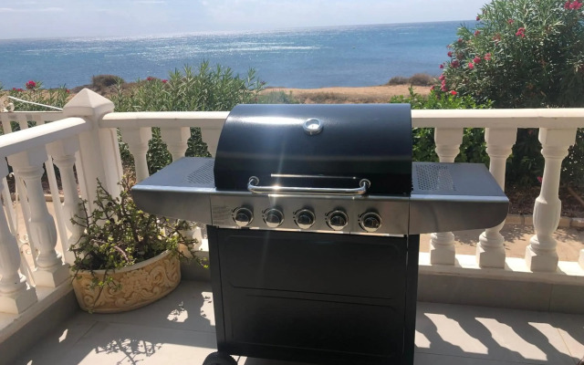 Seafront Dream Apartment