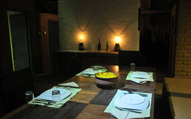 Back of Beyond - Safari Lodge Yala