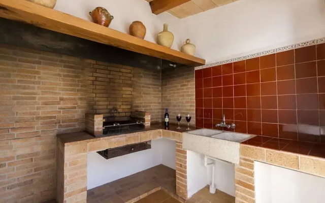 Villa - 2 Bedrooms with Pool - 103185