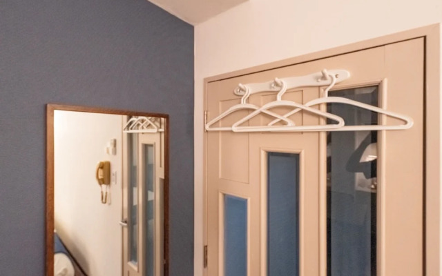 Namba West 5 connecting room