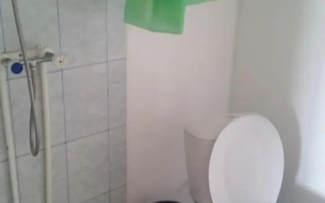 Inn Azov 555