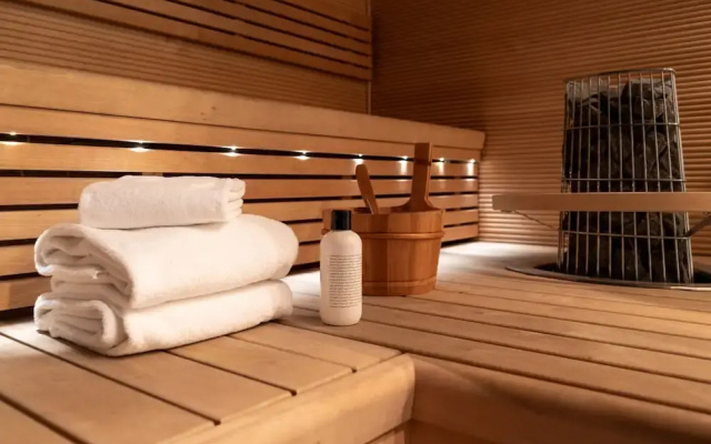 Spacious central apartment with sauna